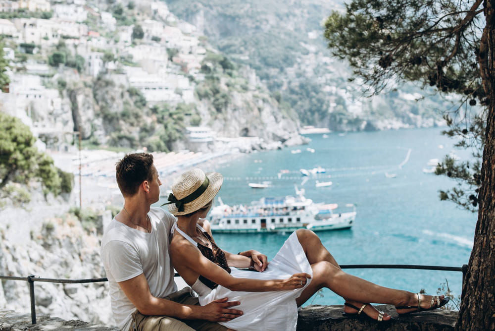 2. Amalfi Coast, Italy: Cliffside Romance