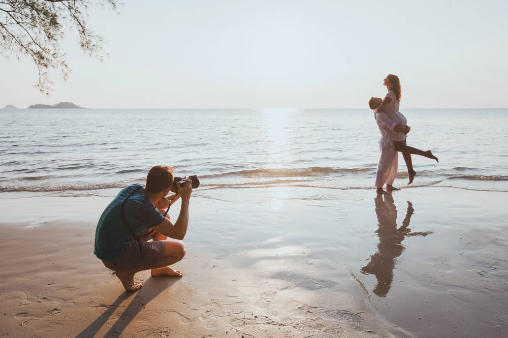 Booking Honeymoon Photography: A Step-by-Step Guide to Capturing Unforgettable Memories