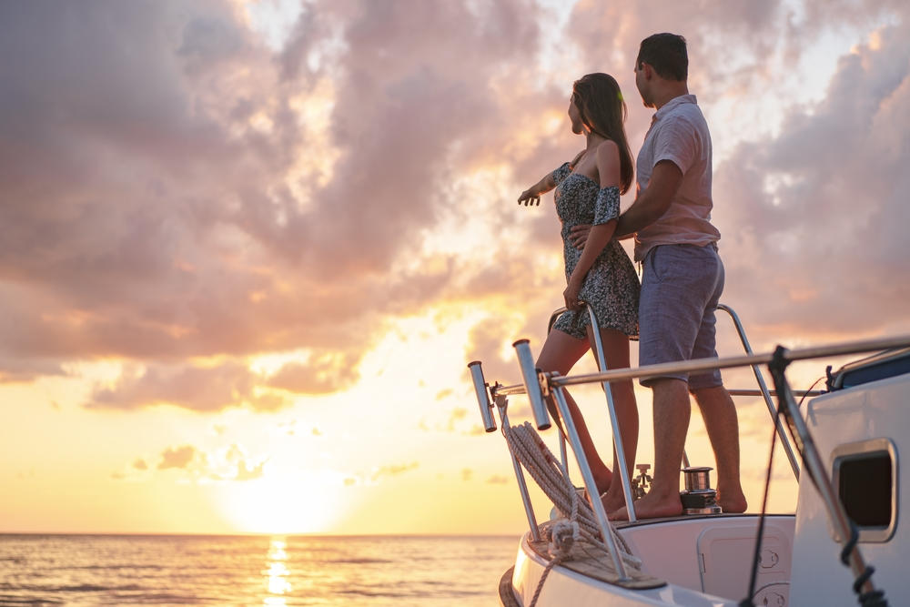 Sunset Cruise - Honeymoon in the South Pacific